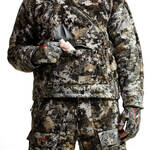 Sitka 2023 Fanatic Jacket - Front Pocket