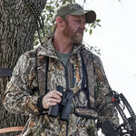 Bushnell Fusion X 10x42 Rangefinding Binoculars - Lifestyle